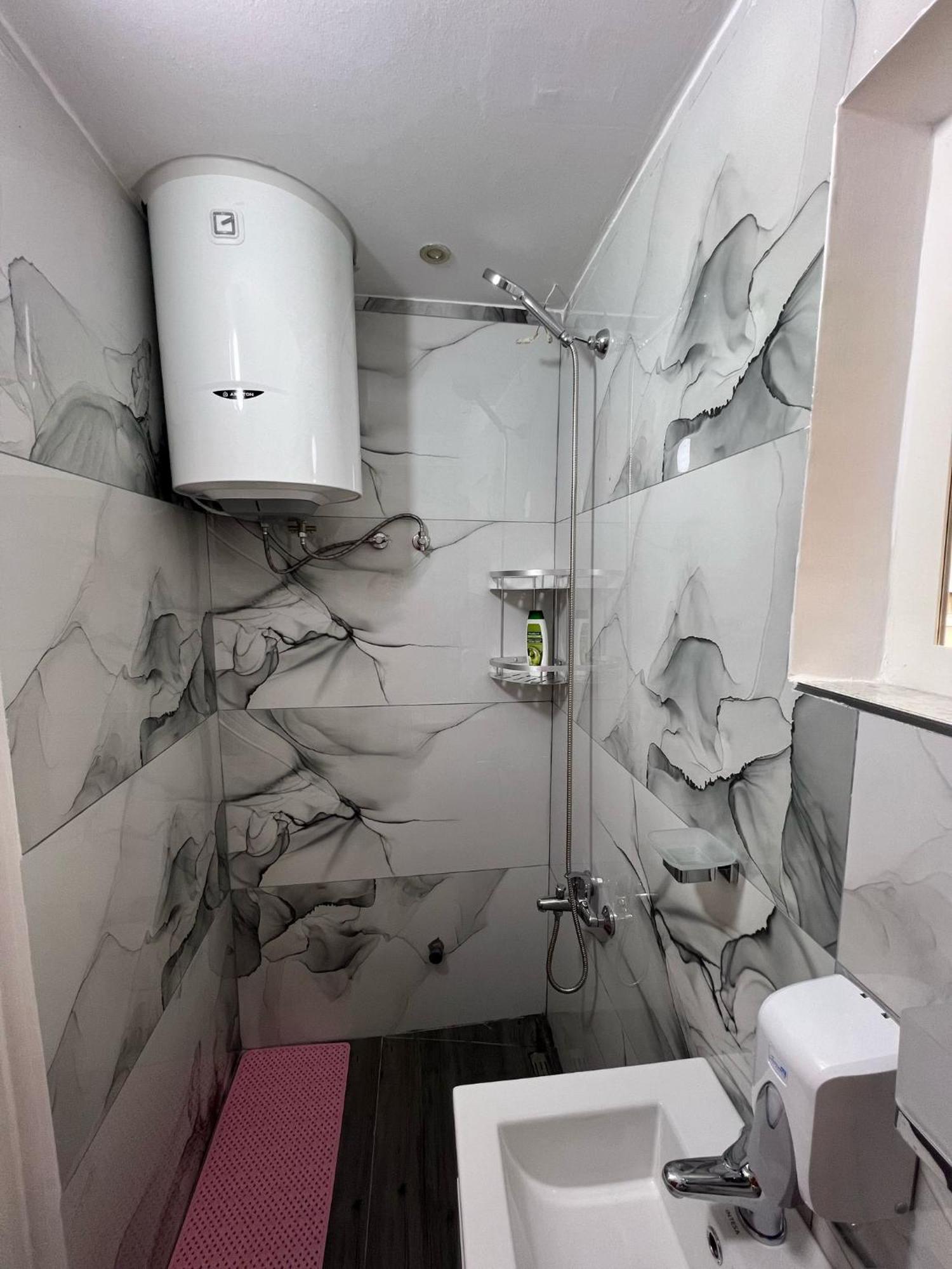 Apartment Sense Apts Tirana